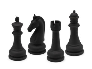 Kit com 4 peças do xadrez decorativas em resina